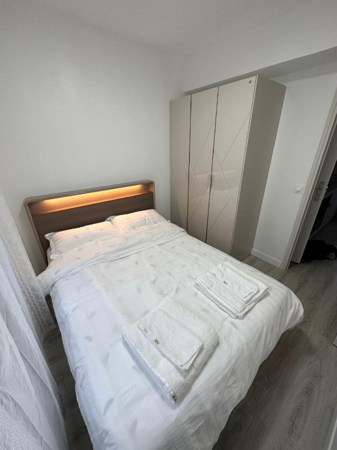 Апартаменты Studio Paris 12 Экстерьер фото